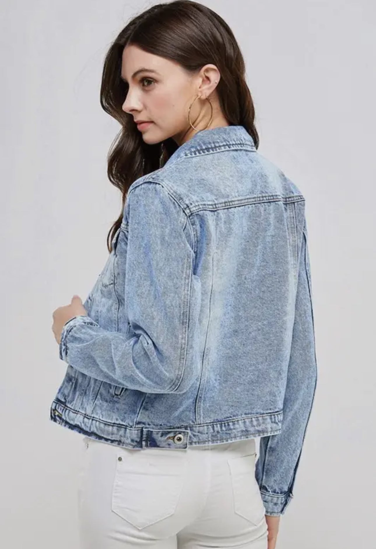 Light washed denim cropped jacket